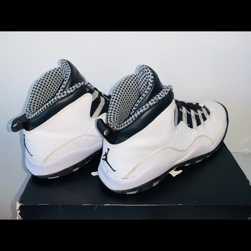 Air Jordan 10 Retro (GS) - Picture 4 of 4